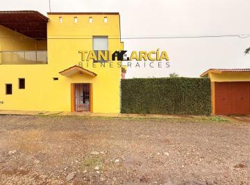 Casa de 4 habitaciones, Fortín · Rento Bonita Casa con Amplio Jardín en Fortín!