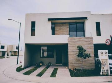 ef43814f5efa76f4ff5d6fef6fa09ad426bb1a14f29fe8bc598ff165315838a9 · Casa en Venta en Puerta Natura