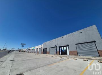 Local comercial · 47m² · Local en Renta en La Henequen Cerca de Las Gladiolas