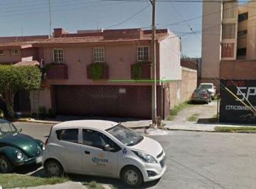 12bfcb516f91c0934349052f6e02247f99f6e5c28cd06676283c2c378e914139 · Casa en Venta en Fracc. Tangamanga
