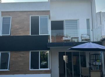 Casa de 3 habitaciones, Emiliano Zapata · Hermosa Casa en Venta en Cuernavaca Morelos