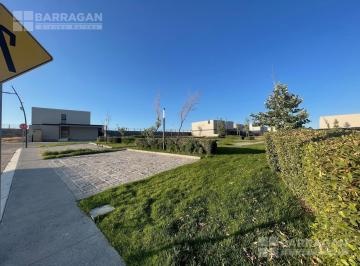 Terreno / Lote · 270m² · Terreno en Venta en Lomas del Campanario Norte, Condominio San Felipe