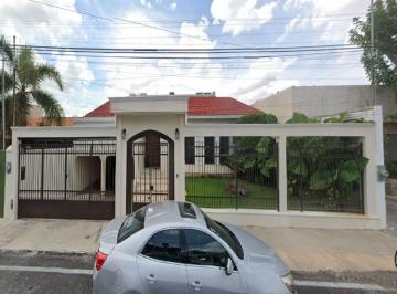 Casa de 3 habitaciones, Mérida · Preciosa Casa en Campreste en Venta!