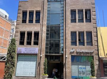 Edificio · 1205m² · Renta de Dos Pisos en Edificio Centrico a Media Cuadra de Palacio de Gobierno, Aguascalientes.
