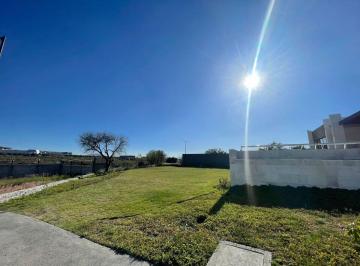833353dbd182e3091b98bd61100ef3c3f105d6dfae71859724cd2ce7bf9e6e4d · Terreno en Venta en Vista Residencial, Querétaro