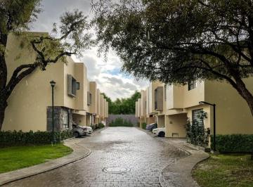 Casa · 152m² · 3 Recámaras · 2 Estacionamientos · Casa en Venta por Forjadores San Pedro Cholula Puebla