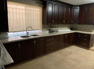 Casa de 4 habitaciones, Monterrey · Casa en Venta, Cortijo del Rio, Zona Sur, Mty