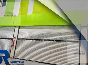 Local comercial · 72m² · 15 Estacionamientos · Local en Apodaca