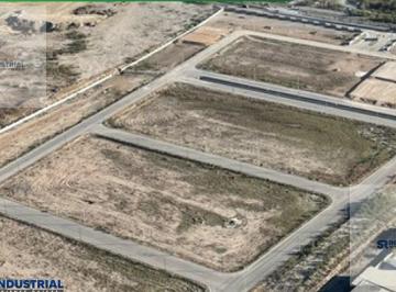 Terreno / Lote · 11000m² · Terreno en Venta Zona Santa Catarina