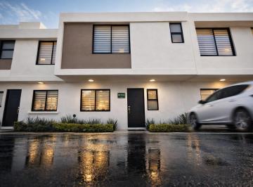 Casa de 3 habitaciones, El Marqués · Casa en Venta Entre El Refugio y Zibatá, 3 Recámaras, 2.5 Baños, Oportunidad!
