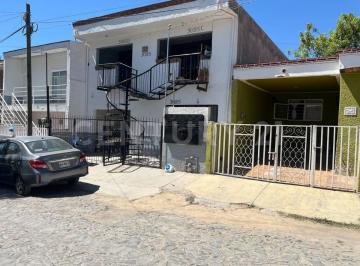 Casa · 295m² · 5 Recámaras · 1 Estacionamiento · Casa en Venta en Balcones de La Cantera, Zapopan.