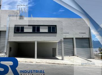 Bodega comercial · 790m² · 4 Estacionamientos · Bodega Industrial en Renta en Santa Catarina
