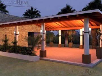 Local comercial · 2500m² · 2 Recámaras · Granja Para Eventos en Venta con Casa Chihuahua
