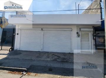 Local comercial · 160m² · 2 Recámaras · 2 Estacionamientos · Local en Venta San Nicolas