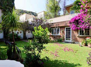 Casa 390m² Venta Jardines en la Montaña · Casa Estilo Early American con Jardín y Salón de Usos Múltiples en Fraccionamiento con Vigilancia