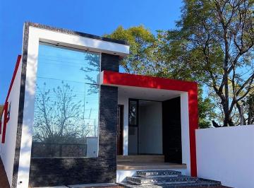 Casa de 3 habitaciones, San Juan del Río · Casa de Una Planta con Terreno de 350 m²