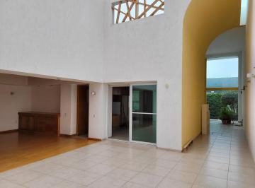 Casa · 306m² · 2 Recámaras · 2 Estacionamientos · Casa Rama1 en Venta en Lomas Altas