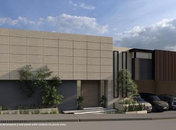 Casa · 441m² · 3 Recámaras · 3 Estacionamientos · Casa B49 en Venta Club de Golf La Loma