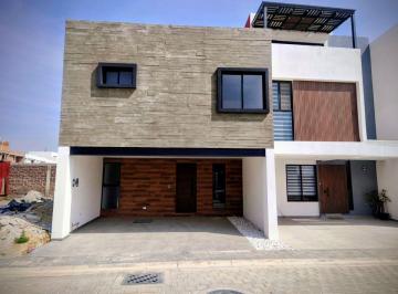 Casa · 178m² · 3 Recámaras · 2 Estacionamientos - AVALCO GRUPO INMOBILIARIO.. · Venta Casa Nueva Cuautlancingo Puebla Recamara Planta Baja Fraccionamiento Residencial