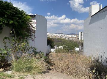 Terreno / Lote · 305m² · Terreno en Venta en Real de Juriquilla