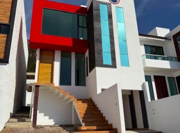 Casa de 4 habitaciones, San Juan del Río · Residencia con Vista Panoramica 385 Terreno 4 Recamaras