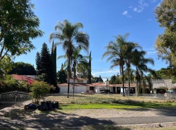 Terreno / Lote , Querétaro · Terreno en Venta en Laureles Una de Las Calles Mas Exclusivas de Jurica