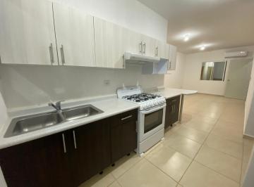 Departamento · 95m² · 2 Recámaras · 1 Estacionamiento · Rento Lindo Penthouse en 4to Piso Jardines del Sur 4. Sin Muebles. 2 Rec