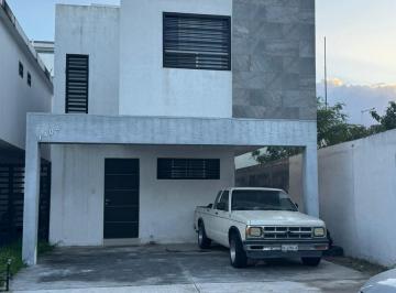Casa · 112m² · 3 Recámaras · 2 Estacionamientos · Casa en Bello Amanecer Residencial