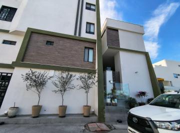 Casa · 499m² · 6 Recámaras · 3 Estacionamientos · Casa en Cumbres Elite Premier