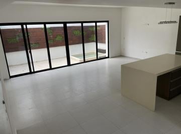 Casa en condominio · 247m² · 4 Recámaras · 2 Estacionamientos · Aqua Casa en Venta en Esquina