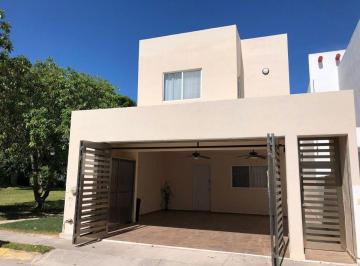 Casa · 156m² · 3 Recámaras · Isla Azul Casa en Venta