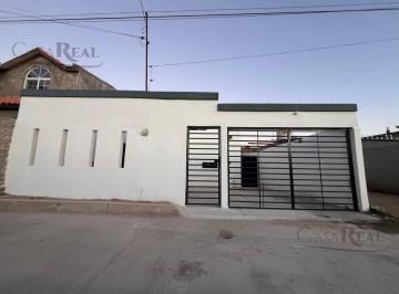 Casa · 125m² · 3 Recámaras · 1 Estacionamiento · Casa de Una Planta en Venta en La Colonia Insurgentes Chihuahua