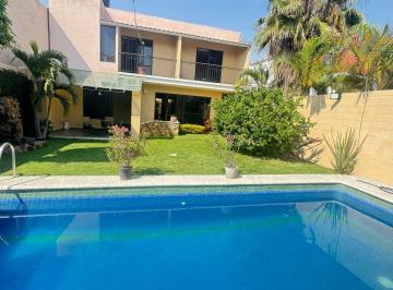 Casa de 3 habitaciones, Cuernavaca · Casa en Venta en Cuernavaca
