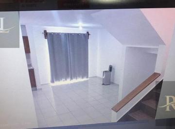 Casa · 3 Recámaras · 4 Estacionamientos · Mitras Poniente