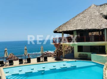 Casa · 705m² · 6 Recámaras · 5 Estacionamientos · Casa en Venta en Balcones Al Mar con Frente a Playa en Acapulco - (4)