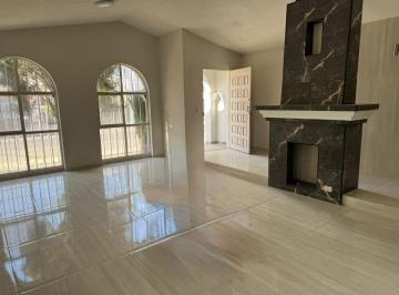Casa de 4 habitaciones, Aguascalientes · Casa en Renta Céntrica en La Fuente Recamaras en Planta Baja Remodelada