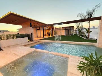Casa de 4 habitaciones, Atlatlahucan · Residencia Moderna, Diseños Unicos en Lomas de Cocoyoc