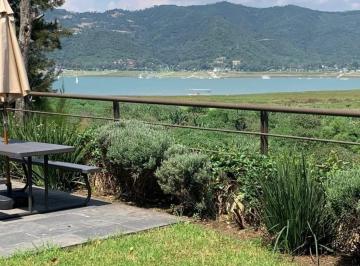 Casa · 620m² · 4 Recámaras · 3 Estacionamientos · Casa en Venta en Peña Blanca, Valle de Bravo, México