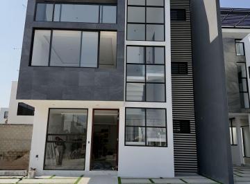 Casa de 3 habitaciones, Pachuca · Casa en Venta en Gema Residencial con Hasta 5 Recamaras