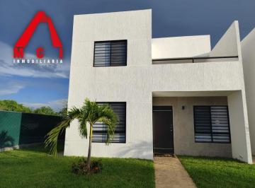 Casa · 113m² · 3 Recámaras · 1 Estacionamiento · Casa en Fraccionamiento Los Héroes