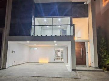 Casa de 3 habitaciones, San Andrés Cholula · Casa en Venta en Parque Sinaloa. Lomas de Angelópolis.