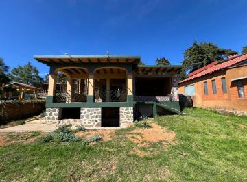 Casa · 1m² · 1 Recámara · 2 Estacionamientos · Casa Nueva con Jardin en Venta Patzcuaro Fracc Privado