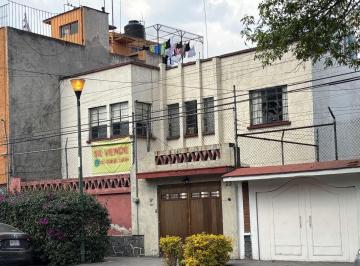 Casa de 6 habitaciones, Coyoacán · Venta de Casa a Una Cuadra de Viveros de Coyoacán