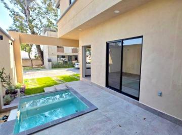 Casa de 3 habitaciones, Cuernavaca · Estrena Casa con Roof Garden en Privada con Seguridad y Amenidades en Acapantzigo