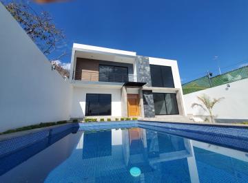 Casa de 4 habitaciones, Temixco · Casa con Alberca en Fraccionamiento Burgos Bugambilias