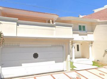 1 · Casa en Venta en Boca del Río, Colonia Costa de Oro, Veracruz Lm