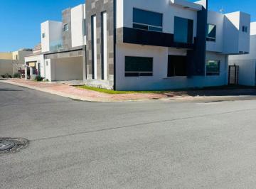 Casa de 3 habitaciones, Saltillo · Renta Misiones VI con Cuarto de Servicio