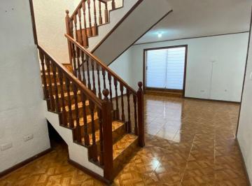 Casa de 3 habitaciones, Monterrey · Casa en Renta Col. Cumbres