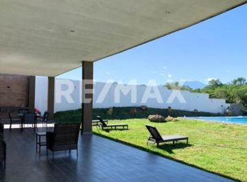 Casa · 1809m² · 2 Recámaras · 10 Estacionamientos · Venta Quinta en Congregación Calles Montemorelos Nuevo León México - (4)