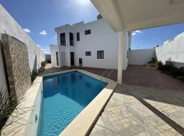 1 · Casa en Venta en Privada Puerta de Piedra en Dzitya Merida Yucatan